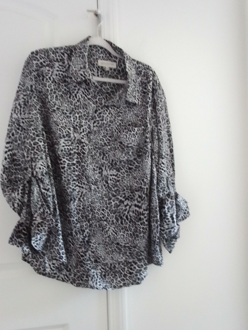 Jones New York Black and White Leopard Print Button-Down Shirt